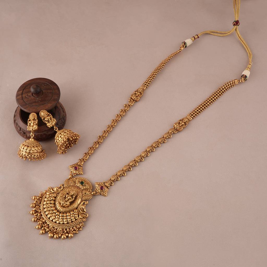 Auspicious Maa Lakshmi Antique Gold Long Necklace Set : SJ015