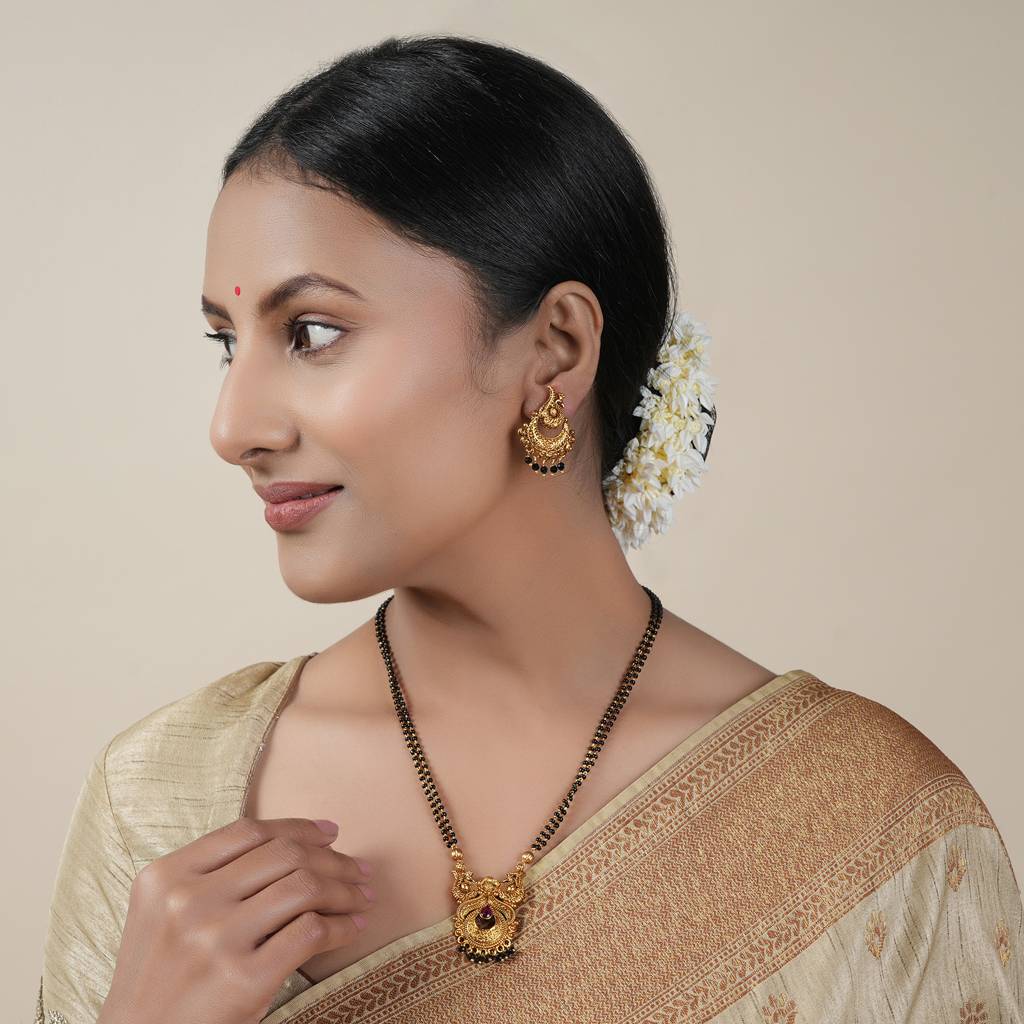 Long Black Bead Antique Gold Mangalsutra Set : SJ004