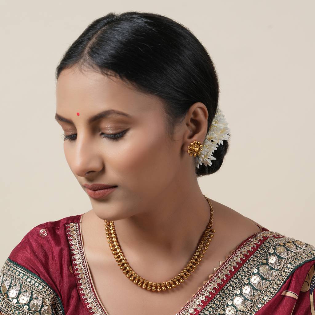 Delicate Antique Gold Plated Plain Balls Necklace Set For Women : SJ035