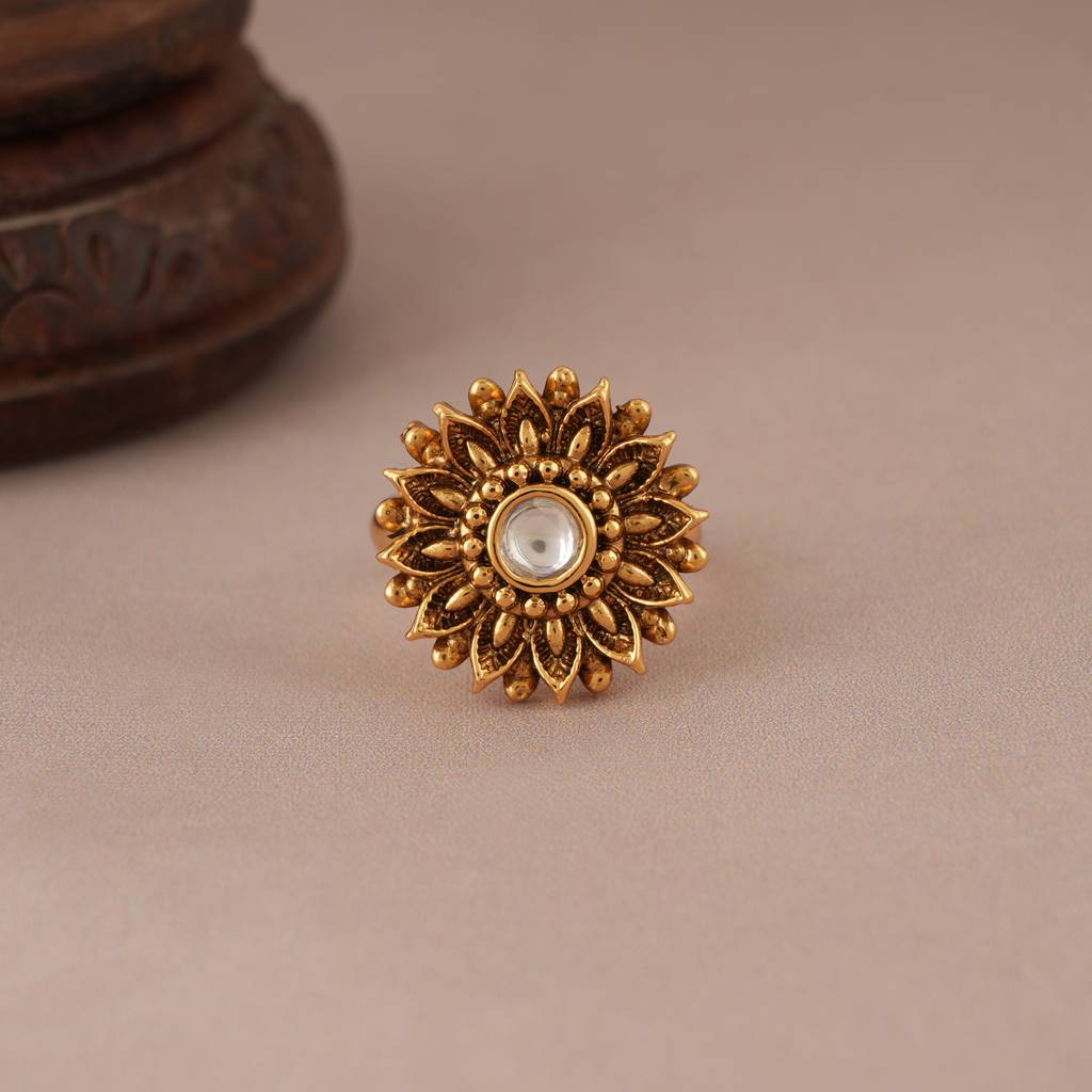 Cute Floral Antique Gold Kundan Adjustable Finger Ring : SJ047