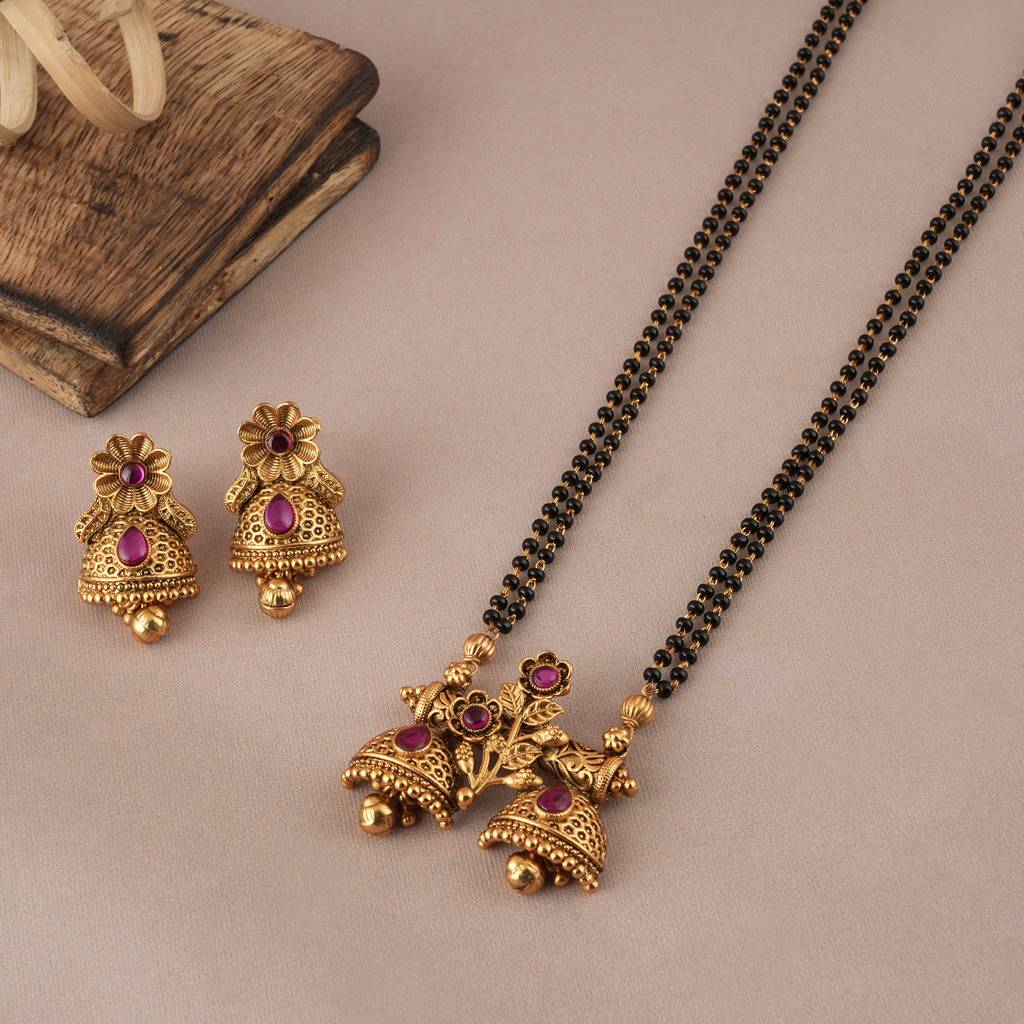 Antique Gold Plated Floral Black Bead Mangalsutra Set : SJ003