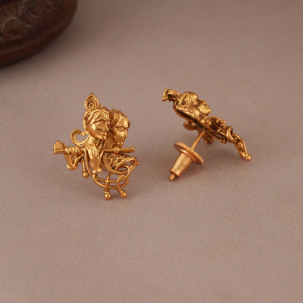 Stunning Antique Gold Plain Radha Krishna Pendant Set : SJ057