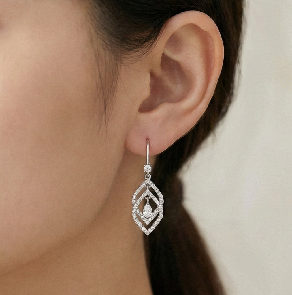925 Sterling Silver Geometric Designed Drop Earrings, Rhodium Plated Dangle Jewellery For Women : AG06779018