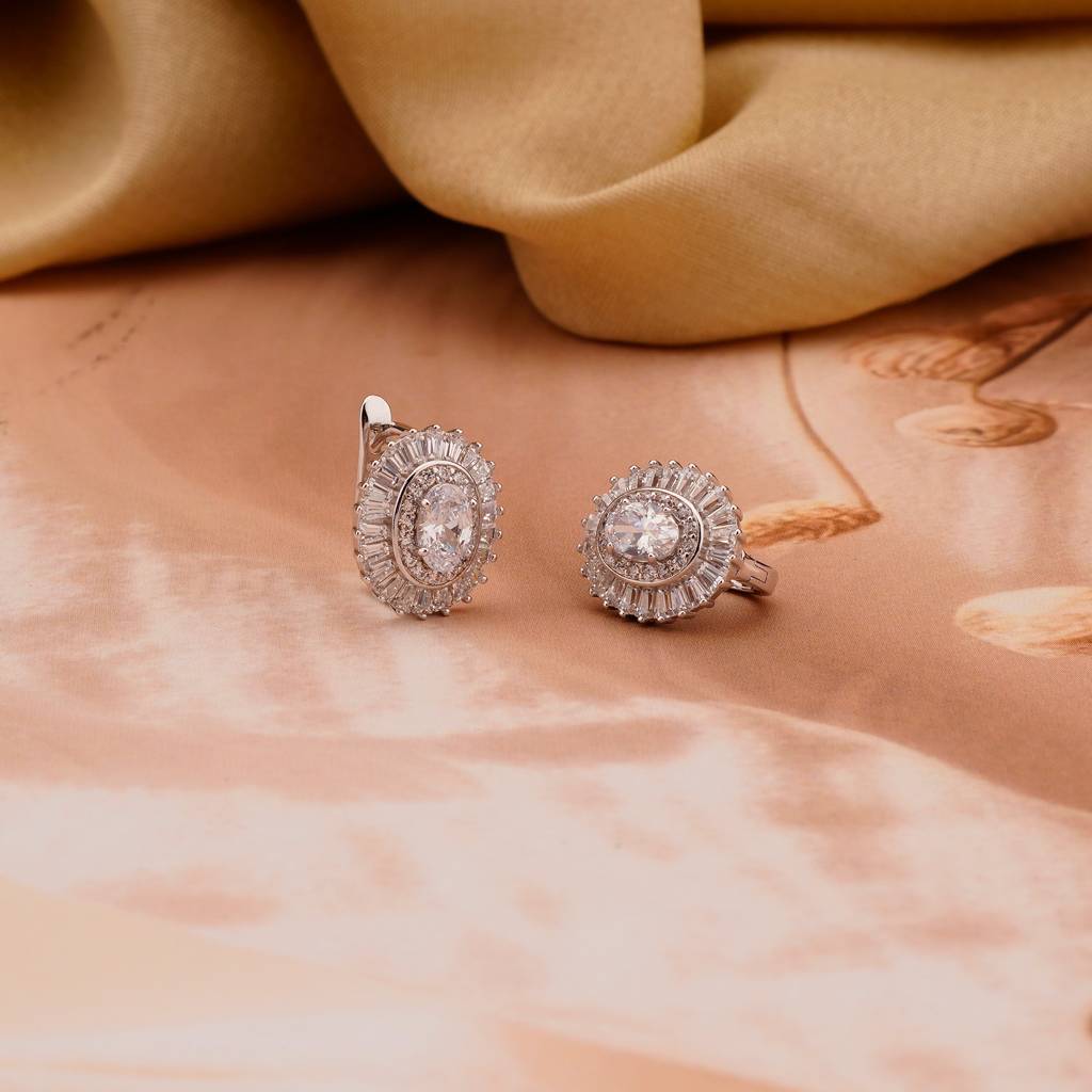 925 Sterling Silver Oval Halo Stud Earrings, Rhodium Plated Statement Jewellery For Women : AG06827036