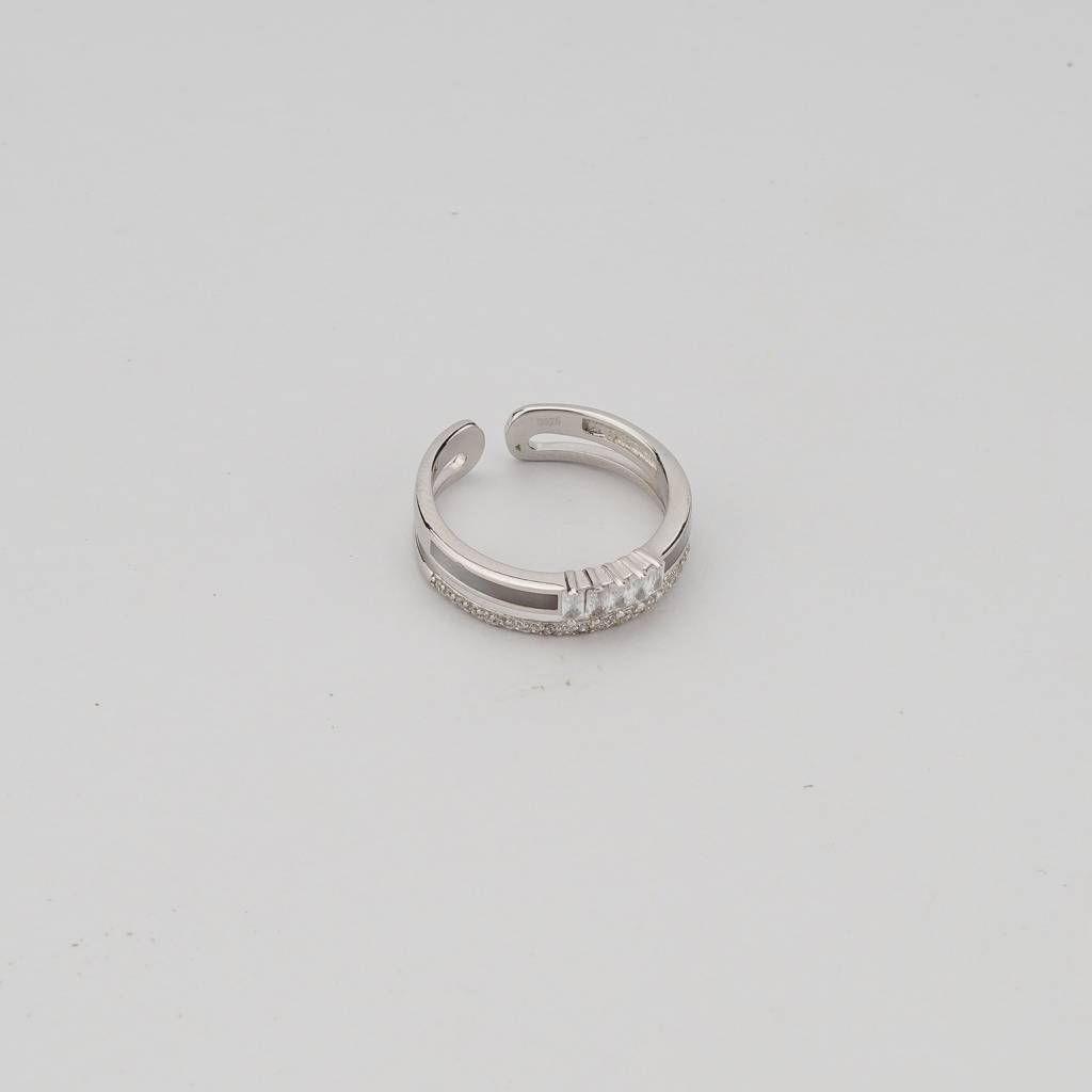 925 Sterling Silver Modern Split Shank Ring For Women, Adjustable Jewellery : AGR1050056