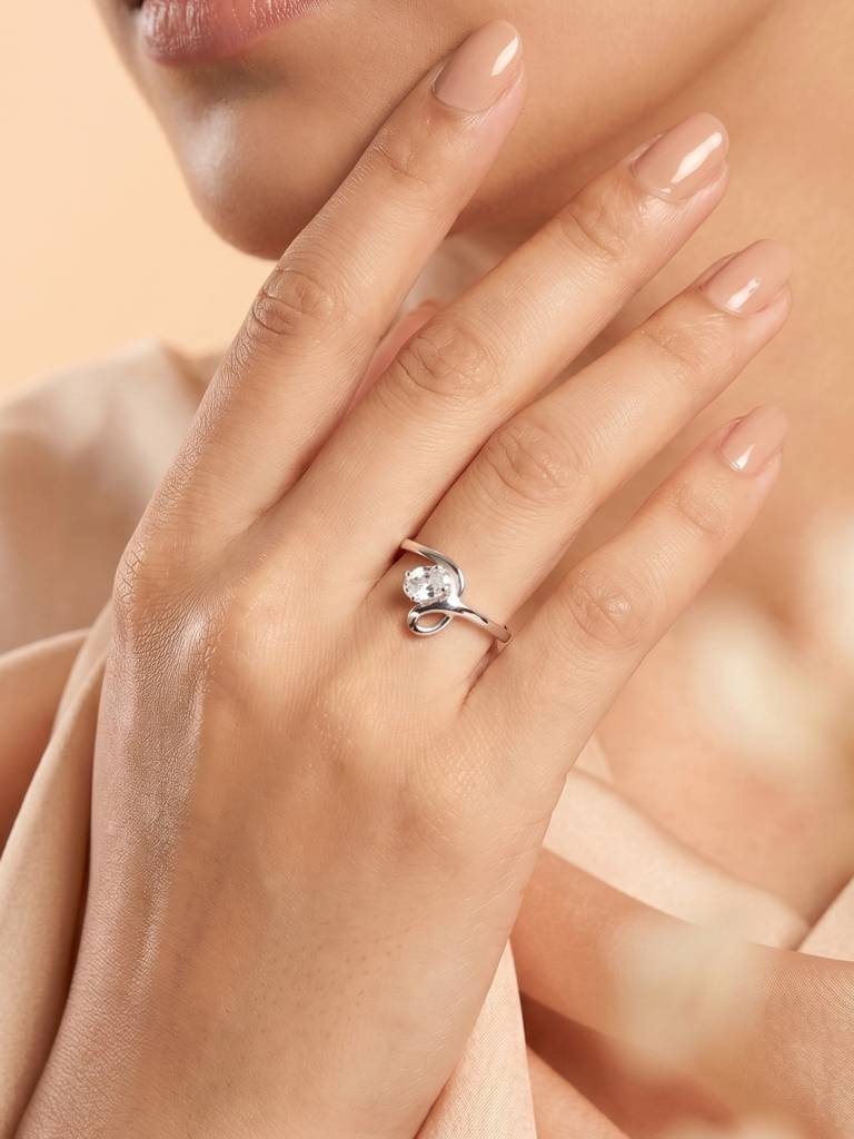 925 Pure Silver Petal Dew Solitaire Rhodium Plated Zircon Ring : LR1343