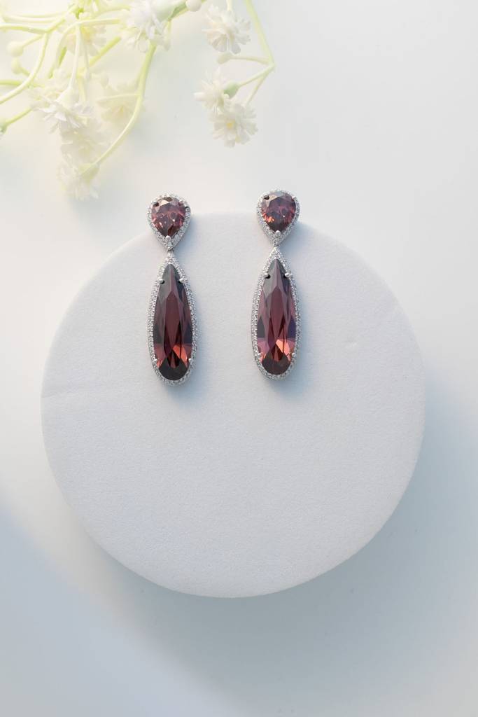 Mireya Drop Earrings : 202510761