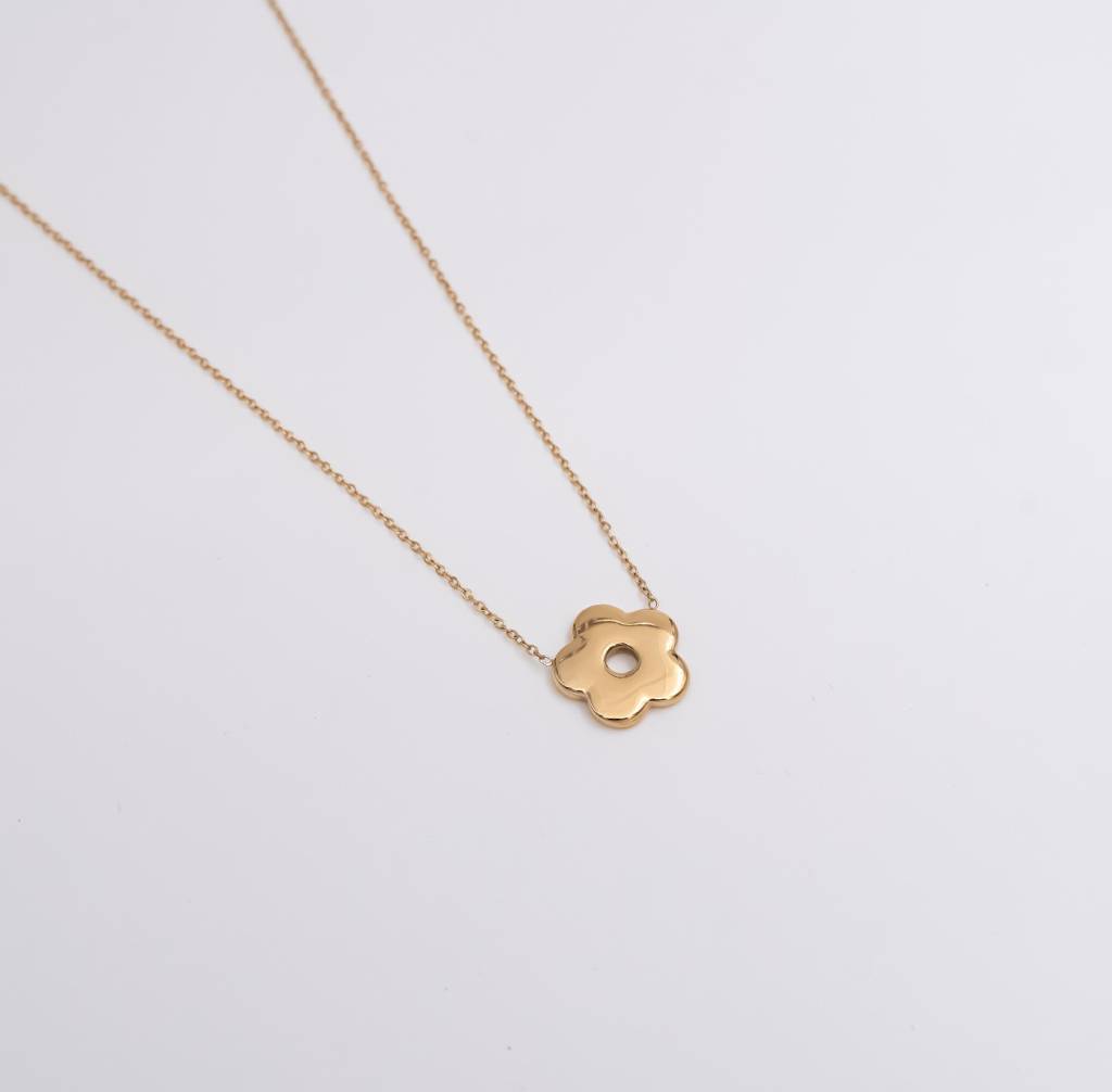 Bloom Pendant Necklace : C2-N18-G