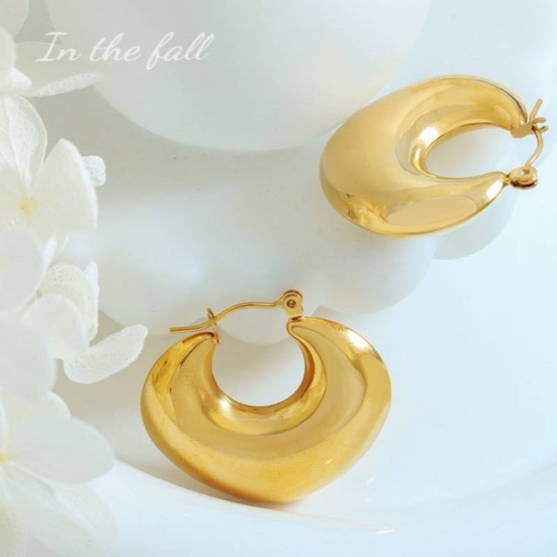 Chunky Gold Hoops : ChunkyGoldHoops-LT-ER-HG-15