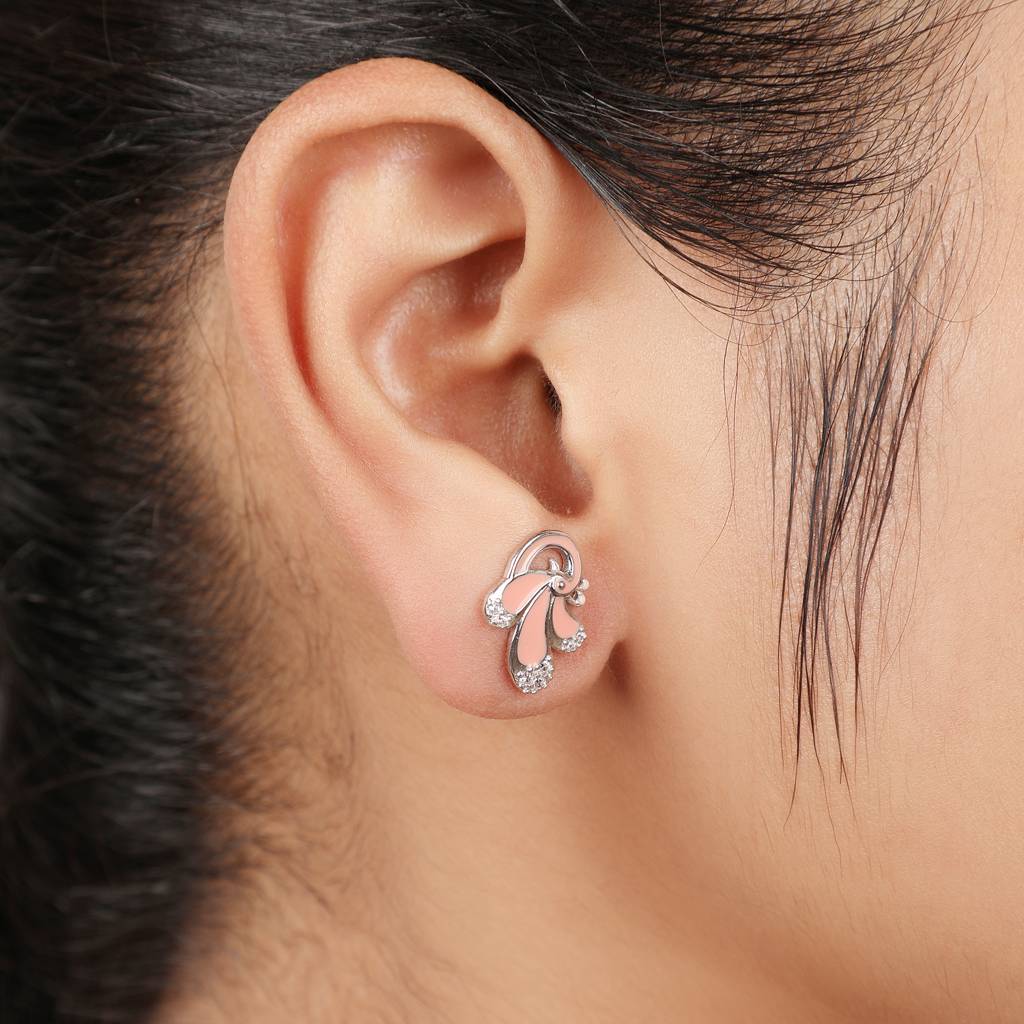 Swan Earrings : BMO6