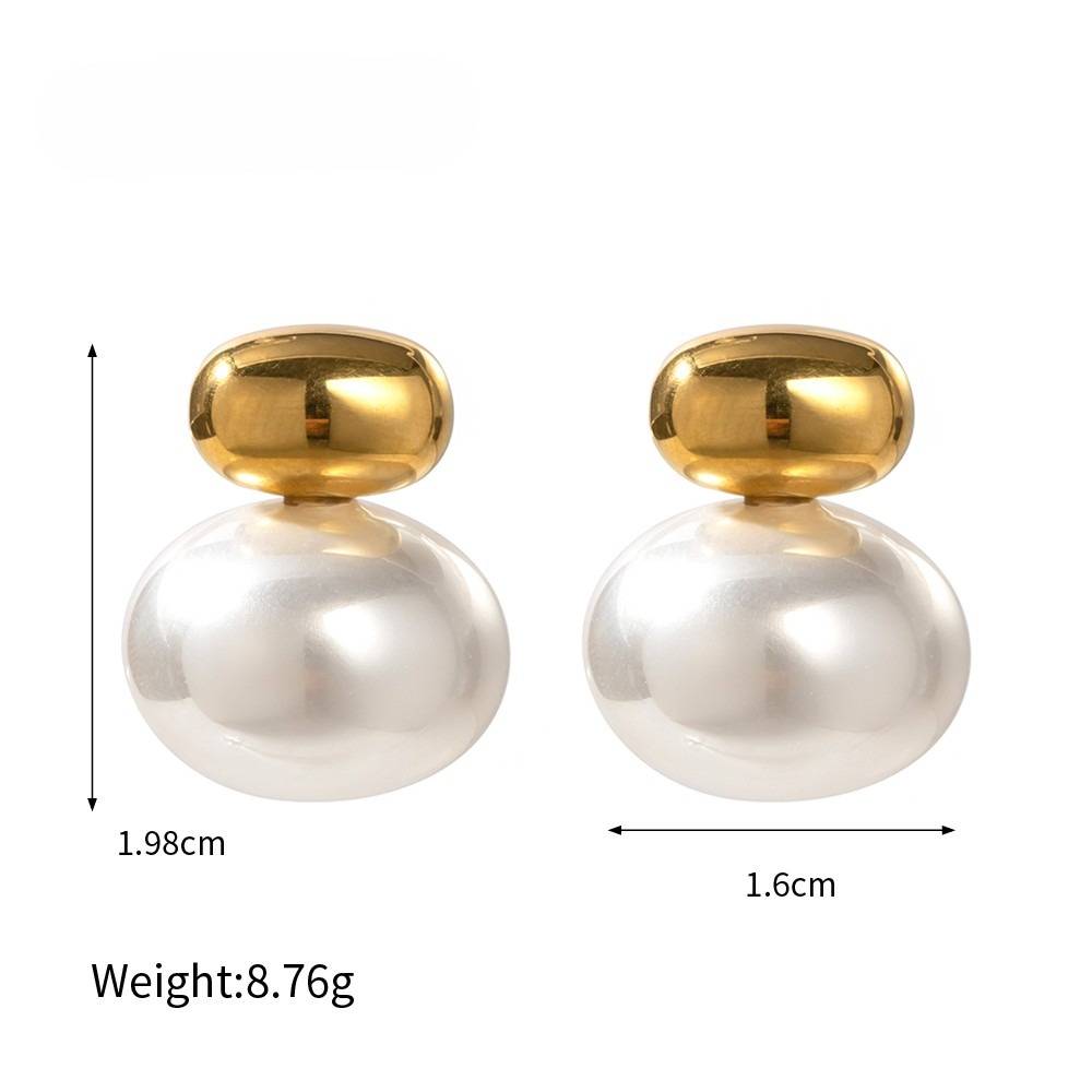 Gold And Pearl Studs : JD-ER-TG-48