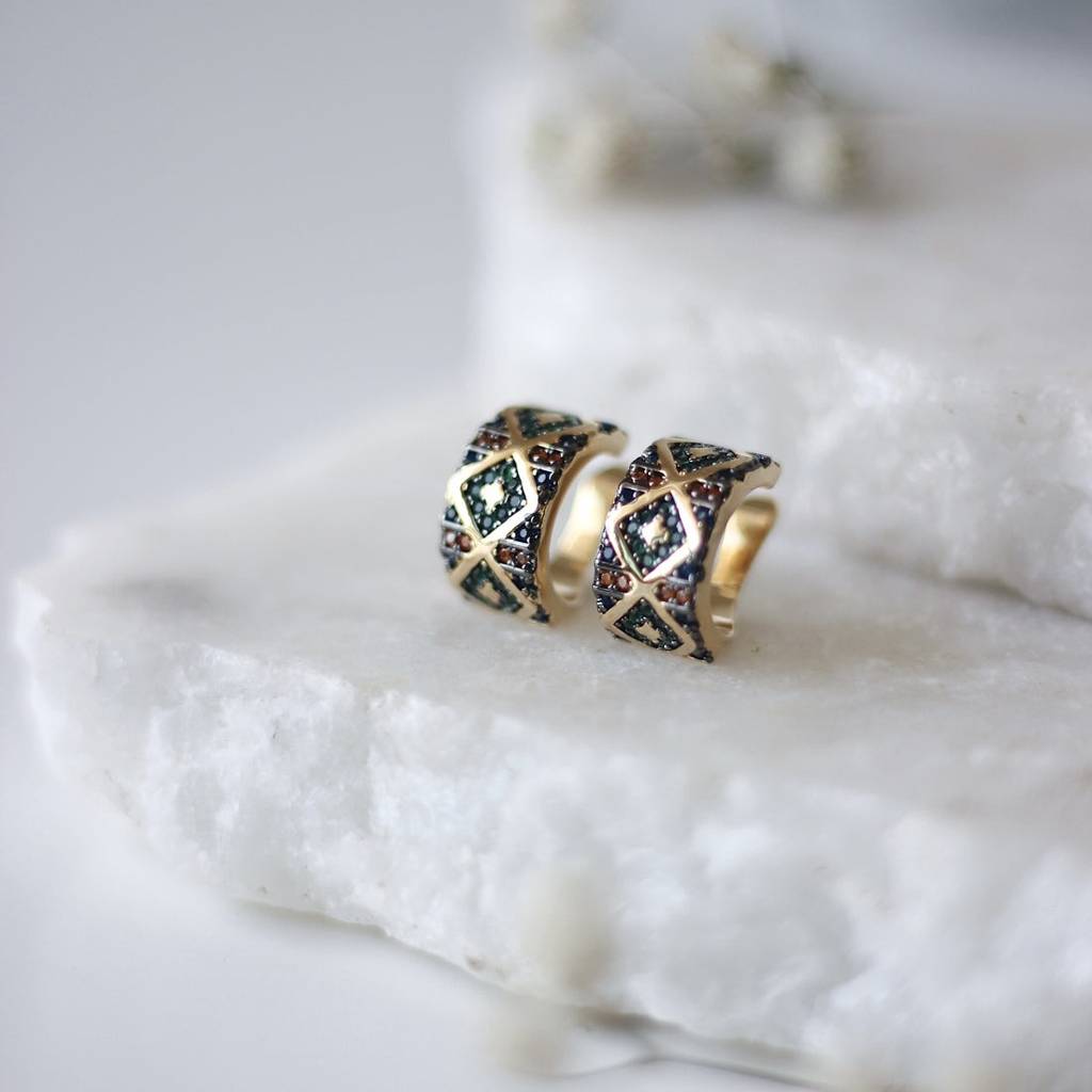 Clara Gold Ear Cuffs : TAUE035