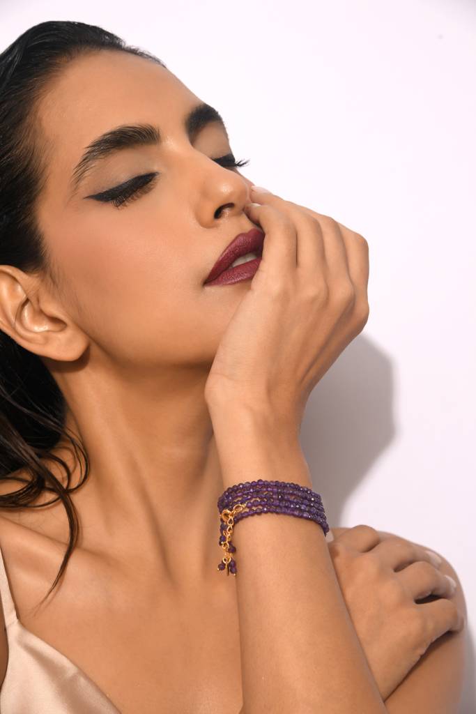 Violet Veil Beaded Bracelet : VioletVeilBeadedBracelet