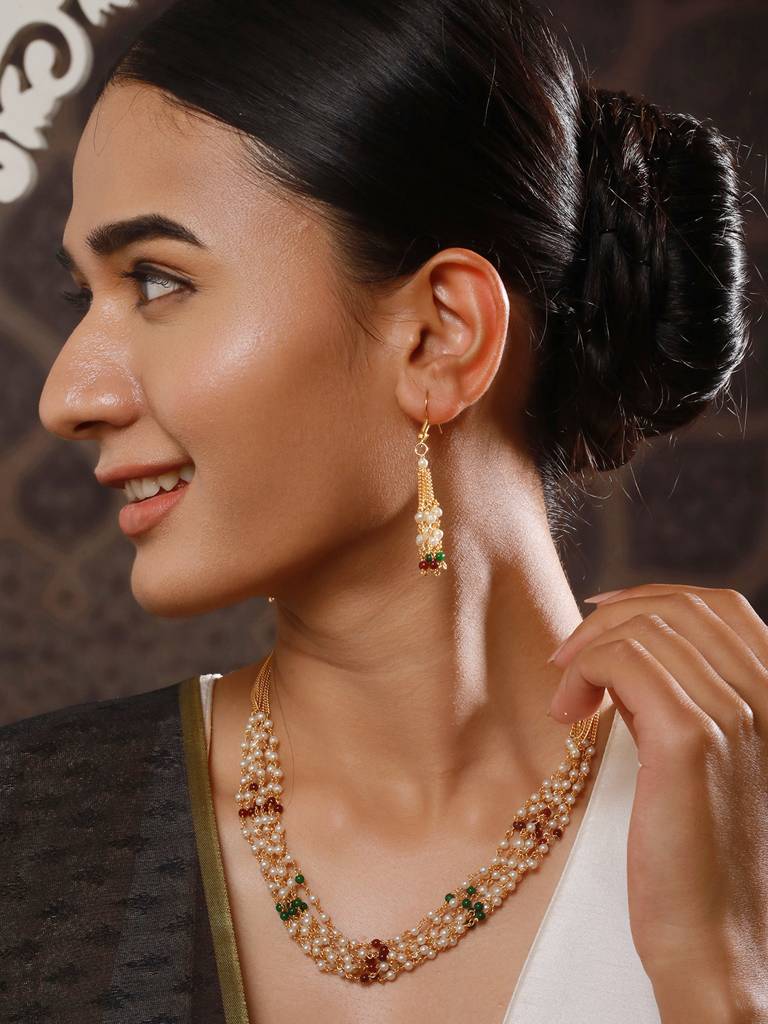 Gold-Plated Pearls Beaded Layered Necklace With Drop Earrings : NL-JS24-40404