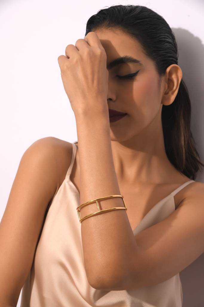Golden Bridge Bangle : GoldenBridgeBangle