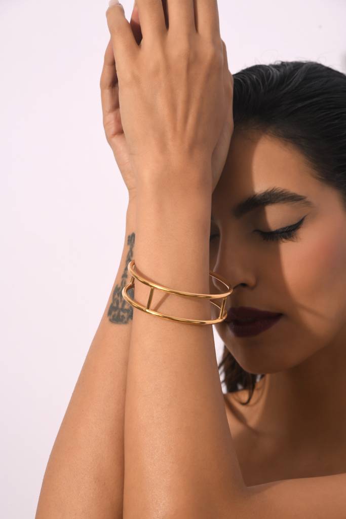Golden Bridge Bangle : GoldenBridgeBangle