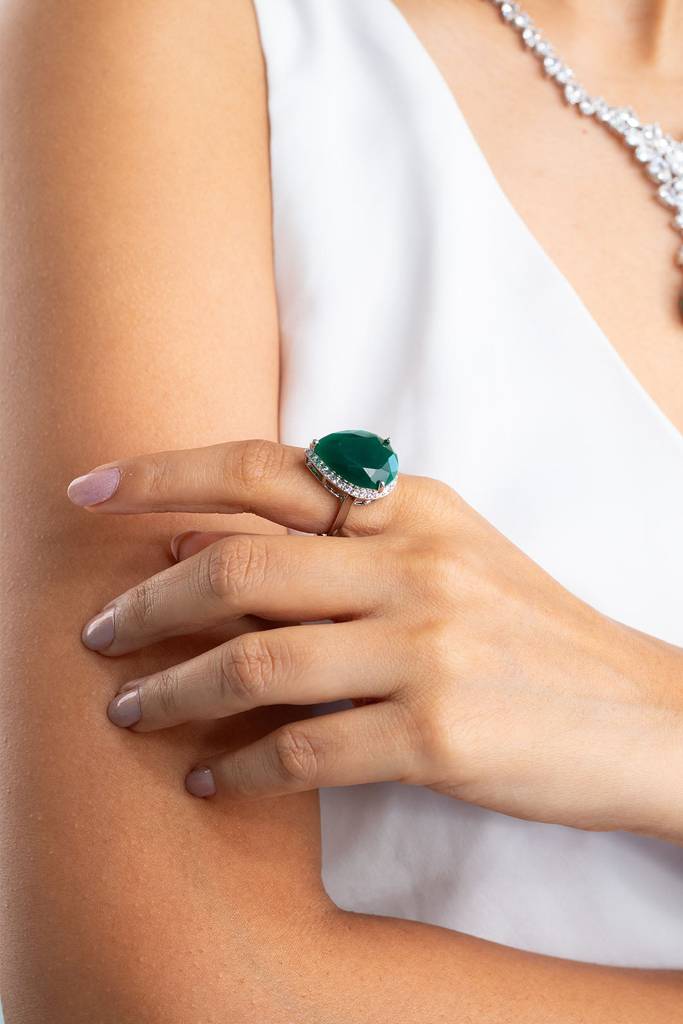 Aurielle Emerald Green Ring : 202510851