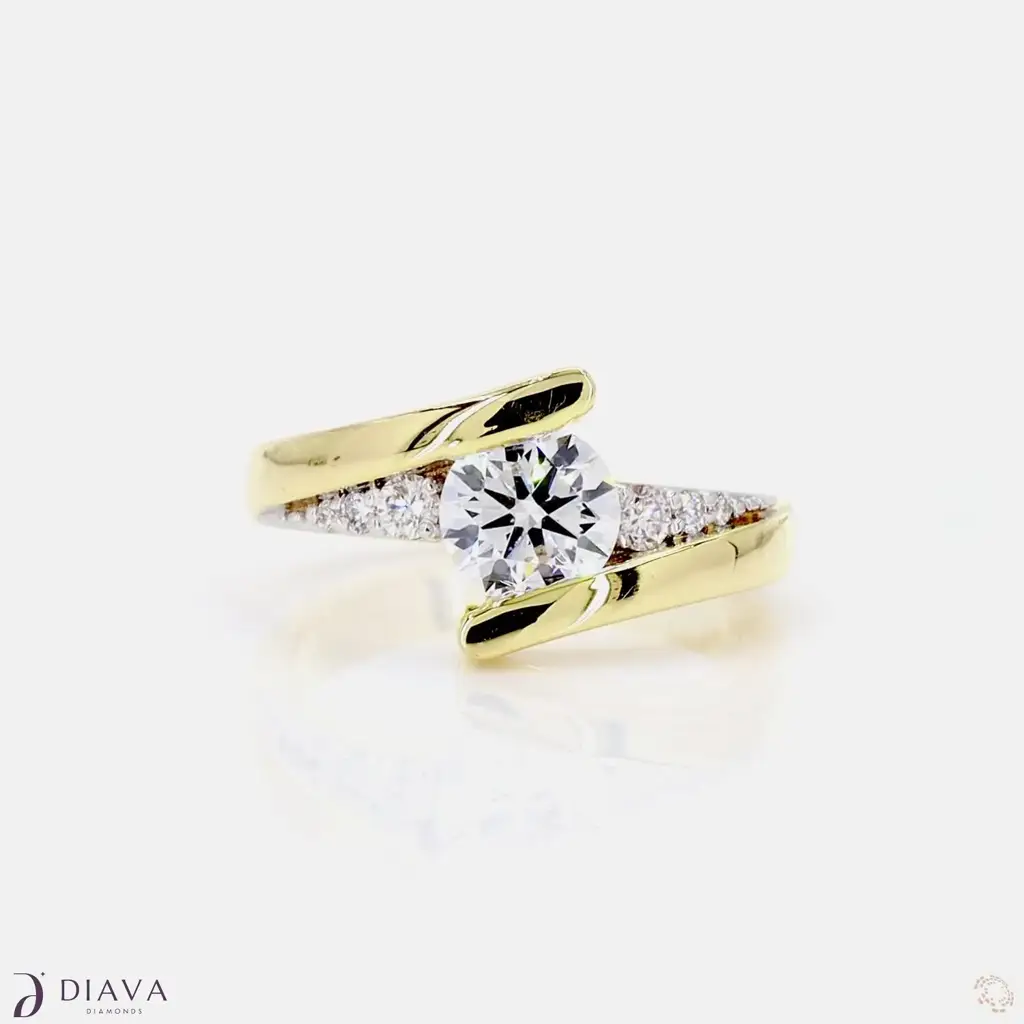 Sparkling Promise Ring : SparklingPromiseRing