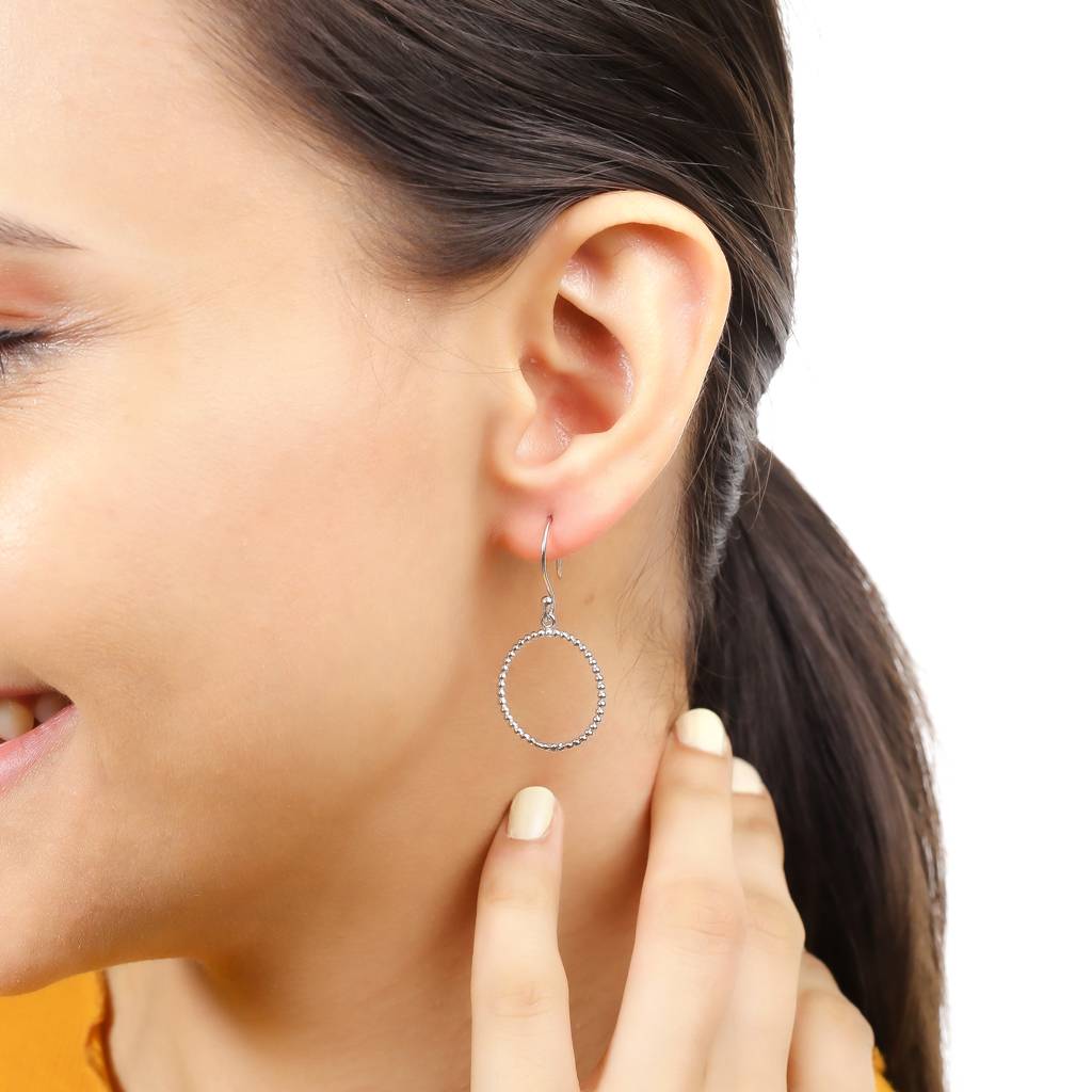 Iski Uski 925 Sterling Silver Round Classic Drop Earrings