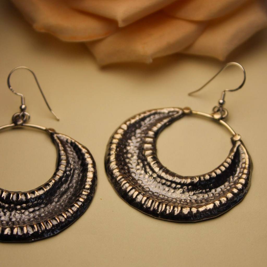 Rustic Half-Moon Textured Hoops : KER237