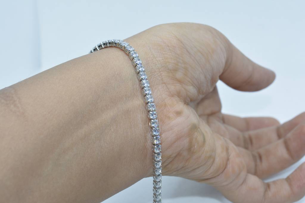 Elegant Tennis Bracelet : 1002