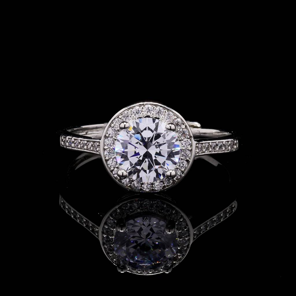 Adjustable American Diamond 1.5 Carat Solitaire Camy Anti Tarnish Ring ( Fits All Sizes ) : 100822