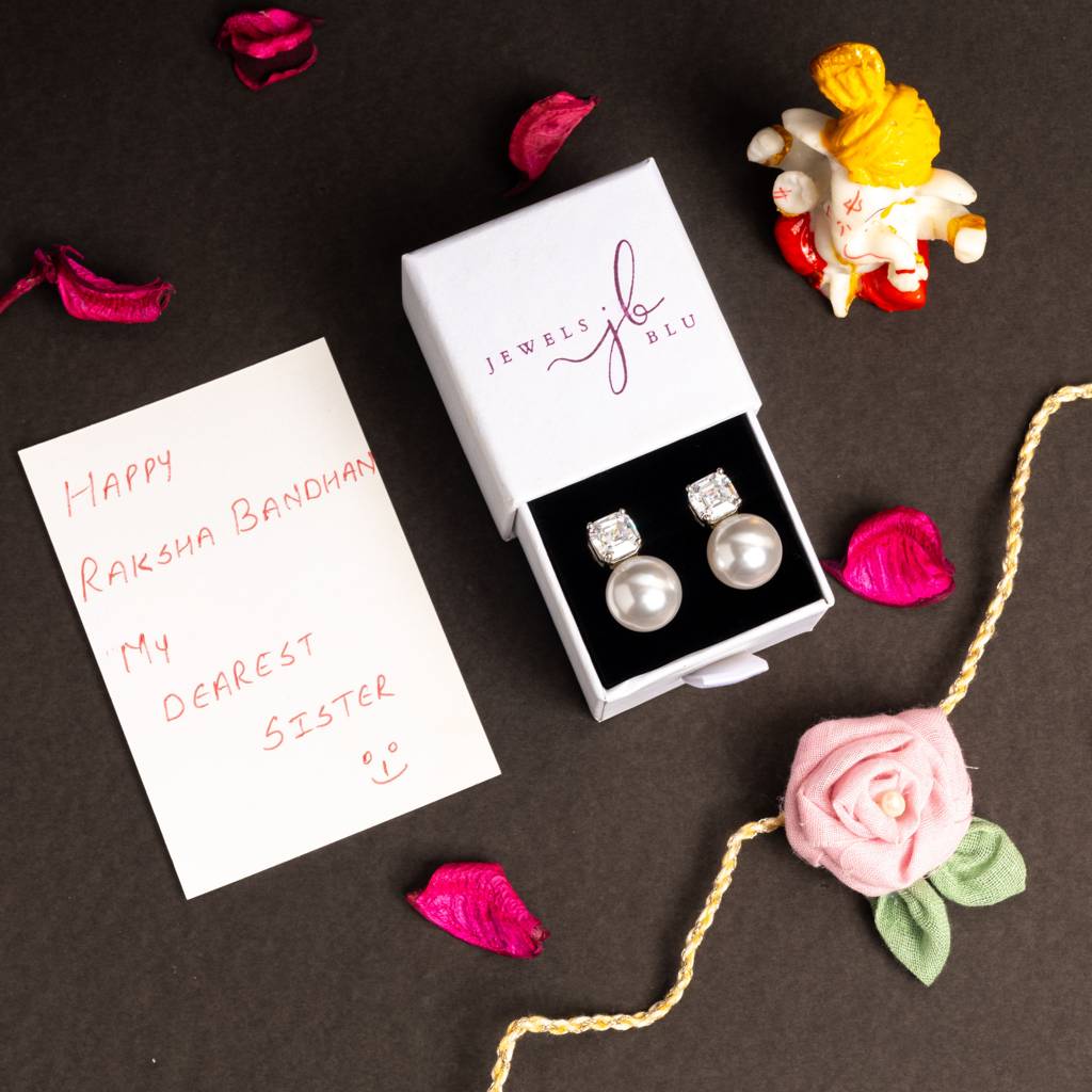 Fresh Water Pearl Zirconia Studs With Ascher Cut Solitaires. : 100841