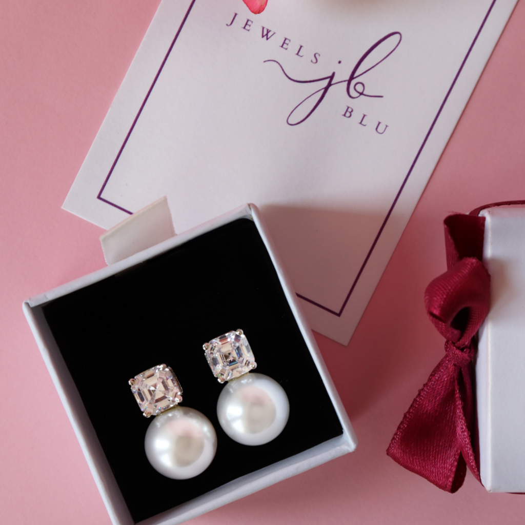 Fresh Water Pearl Zirconia Studs With Ascher Cut Solitaires. : 100841