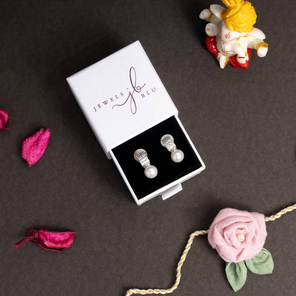 Fresh Water Pearl Aamara American Diamond Studs : 100854