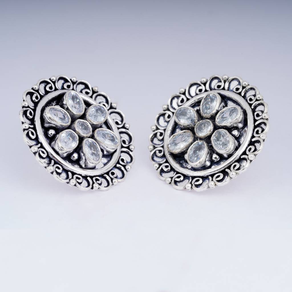 925 Pure Antique Silver Traditional And Classy Studs | Floral Round Studs : TWP1073