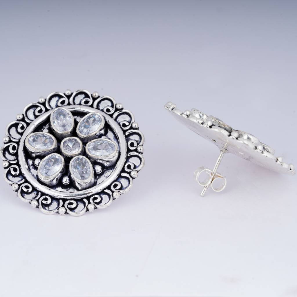 925 Pure Antique Silver Traditional And Classy Studs | Floral Round Studs : TWP1073