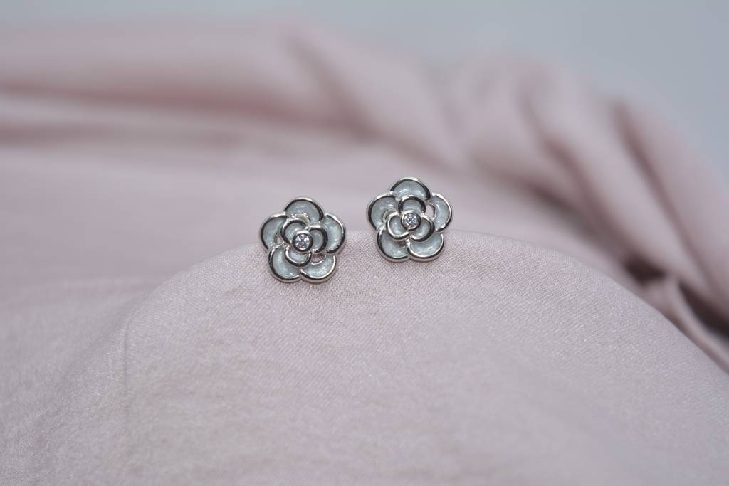 Floral Elegance Earring : 1035