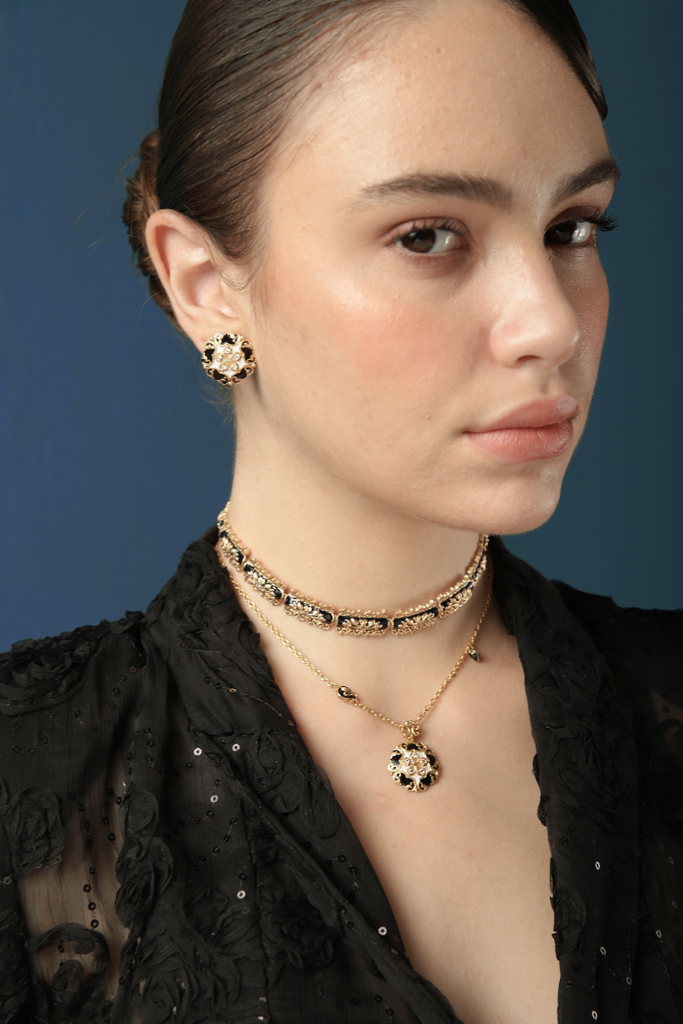 TWO TONE STUDS ON BLACK main image 0