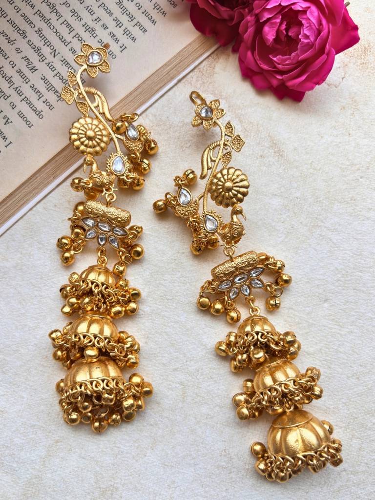 Gold-Plated Stone Studded Dome Shaped Jhumka Earrings : VI26EROX100317