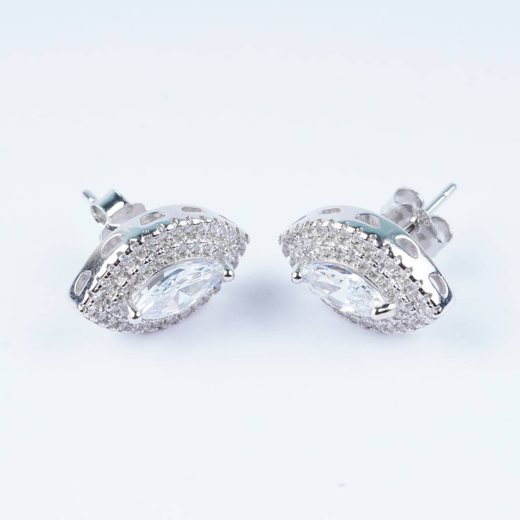 925 Pure Silver Eye Shape Traditional Studs | Halo Shape Studs Earrings : TWP1034
