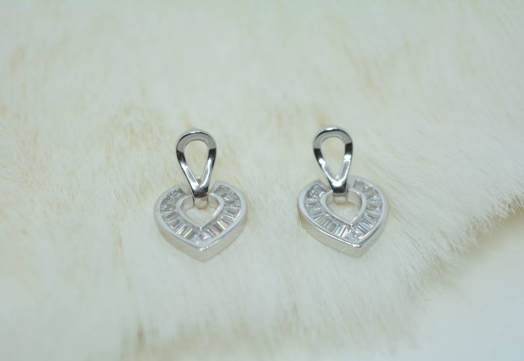 Baguette Leaf Drop Earring : 1080