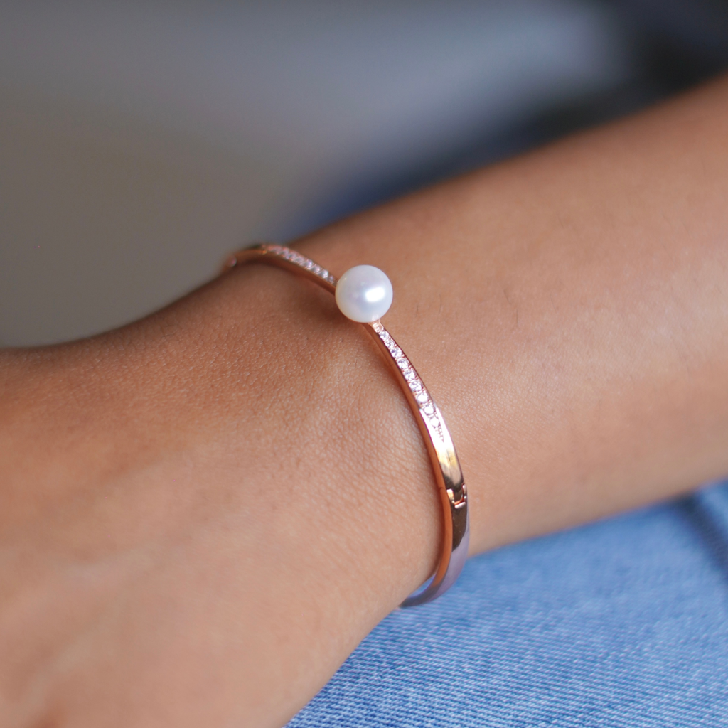 Solene: 92.5 Silver Pearl Kada Bracelet For Women - Rose Gold : 1086BR