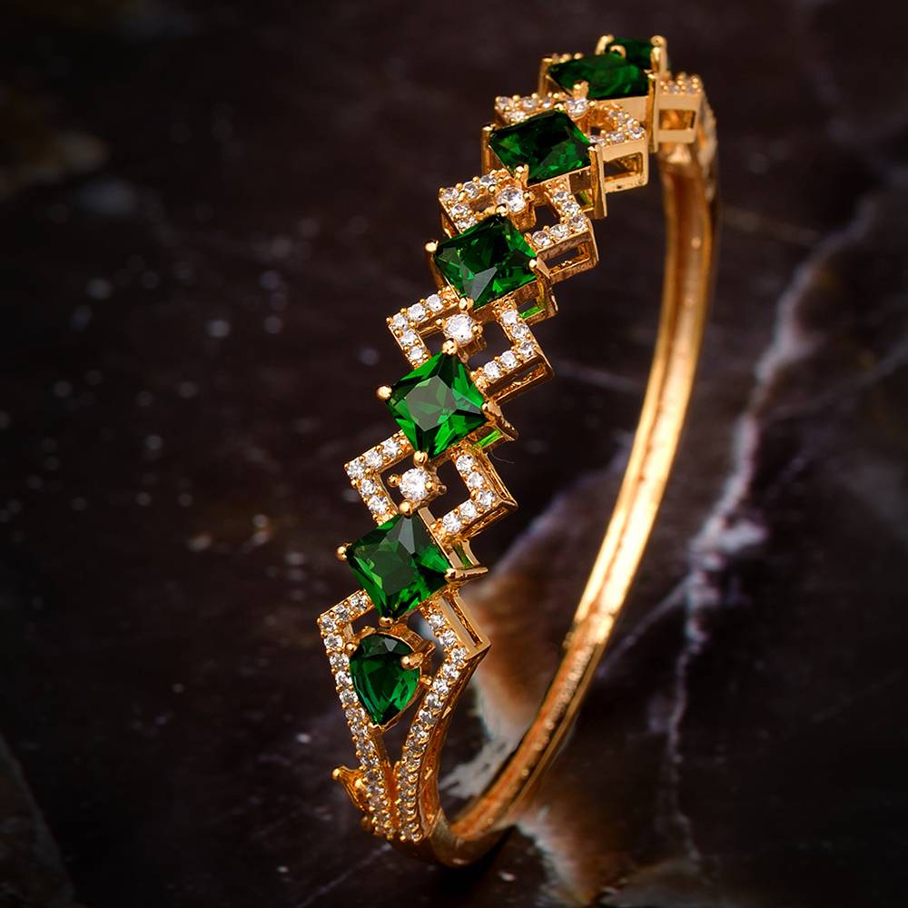 Saraf Jewellery Gold Plated With Green American Diamond Studded Handcrafted Stylish Bracelet For Women And Girls : SJBR1097