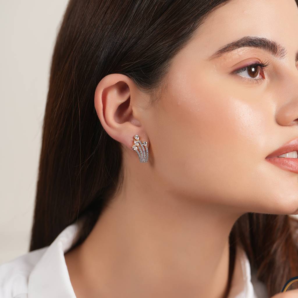Cute Diamond Stud Earring For Women : SJ148