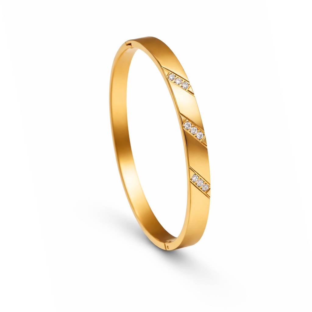 Elegant Cubic Zirconia Cutout 18K Gold Plated Bangle Bracelet : 100010