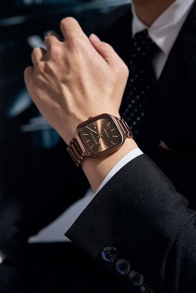 Giordano Analog Watch For Men Â Square Dial, Stainless Steel Strap, Date Display, Water Resistant Classic Dres : GZ-50163-55