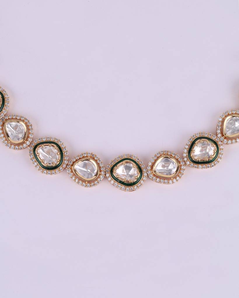 Modern Circle Shape Cz Studded Uncut Kundan Stone Rose Gold Plated Brass Choker Necklace Set With Maang Tikkka For W : 10NS697