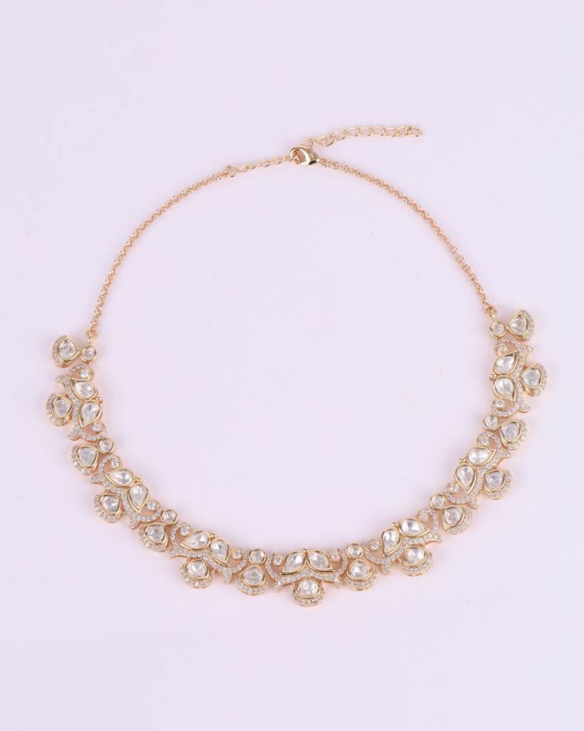 Splendid Round And Paisley Shape Cz Studded Uncut Kundan Stone Rose Gold Plated Brass Choker Necklace Set With Maang : 10NS723