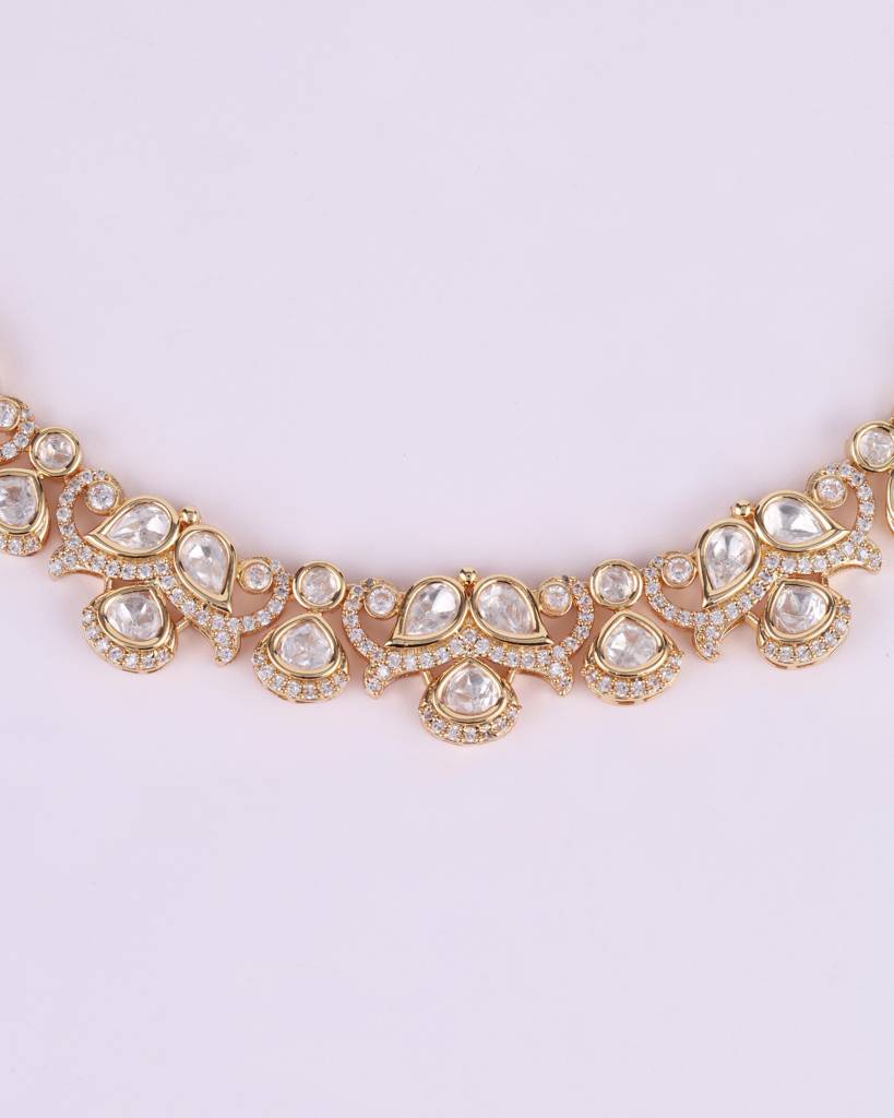 Splendid Round And Paisley Shape Cz Studded Uncut Kundan Stone Rose Gold Plated Brass Choker Necklace Set With Maang : 10NS723
