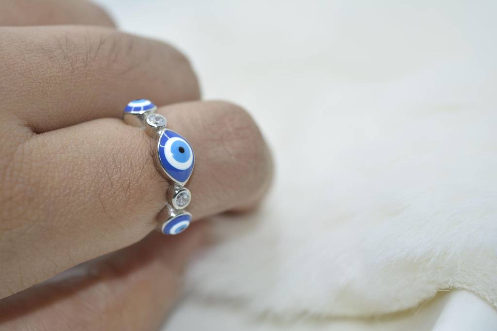 Sapphire Elegance: Blue Evil Eye Ring : 1116