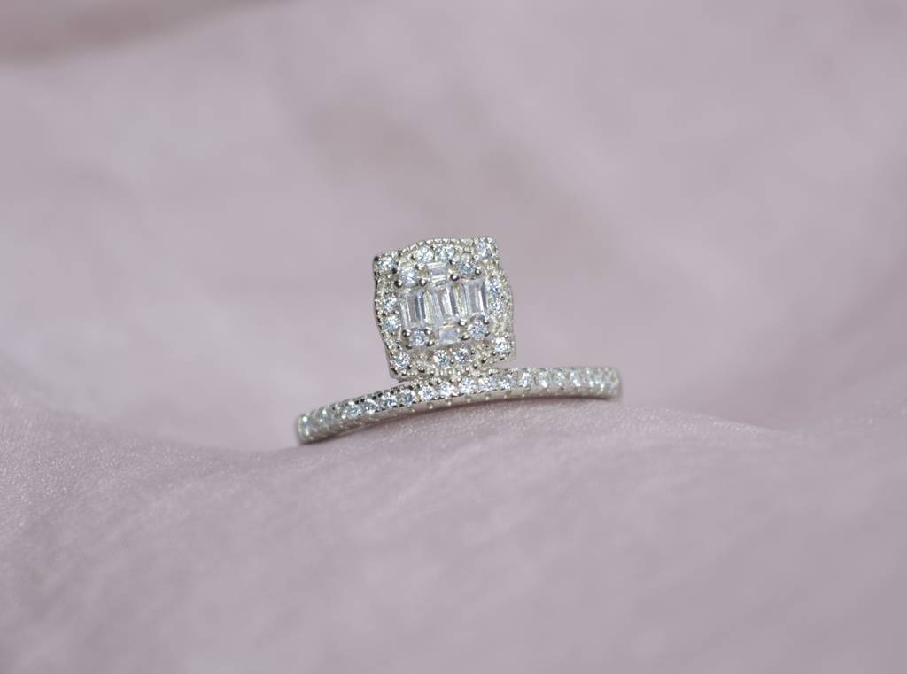 Elevated Square Stones Stack Ring : 1117