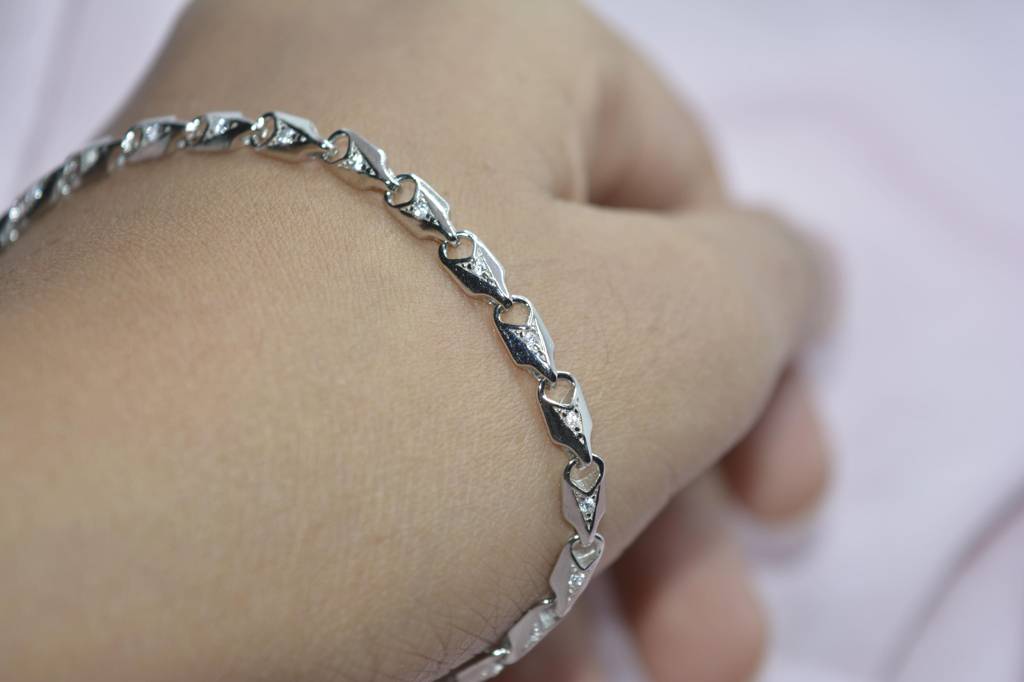 Stylish Arrow Men'S Bracelet : 1130
