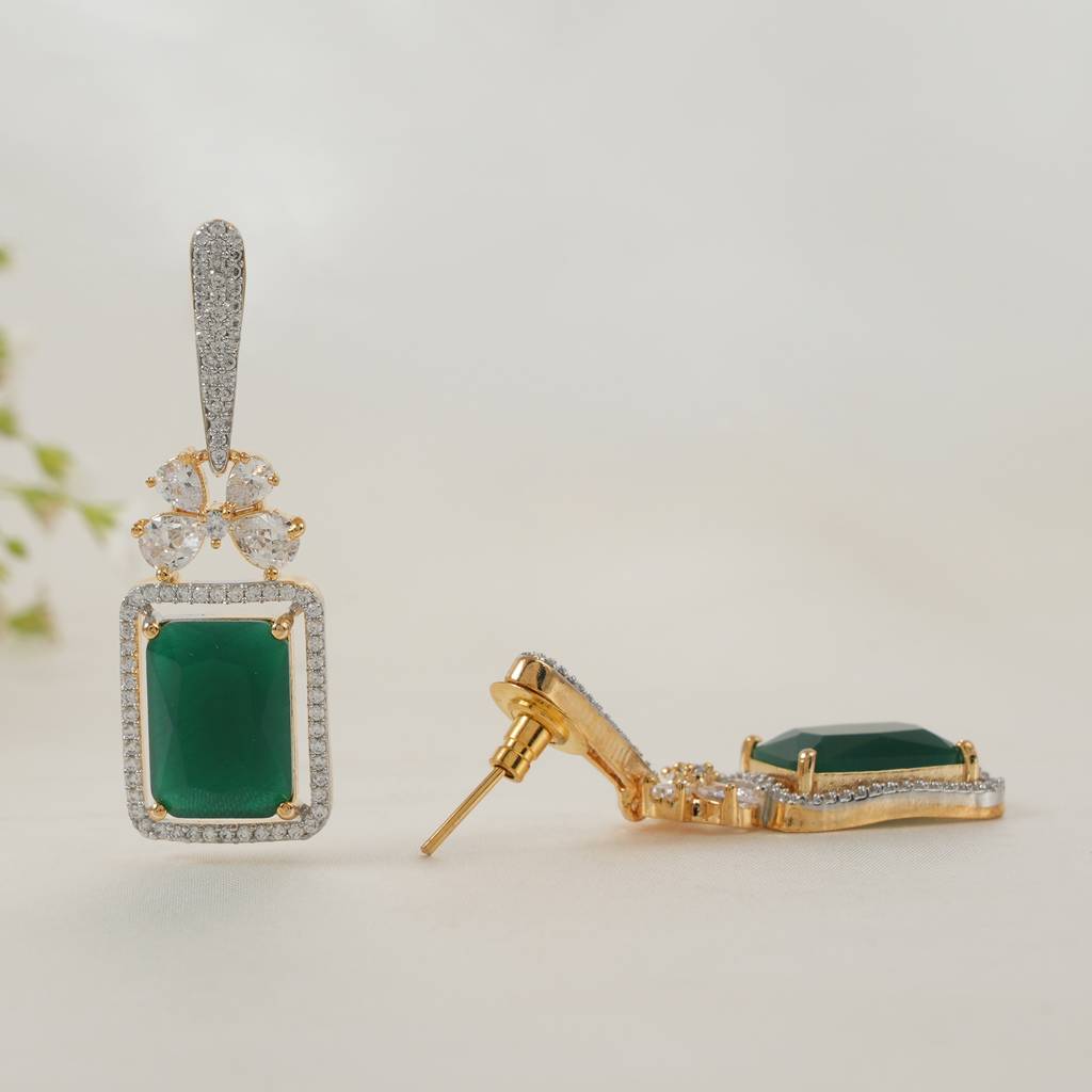 Amazing Green Stone Drop Cz Diamond Earring : SJ142