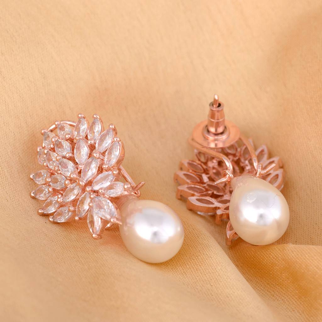 Luxurious Diamond Pearl Drop Earring High Quality White Pearl Ad Studded : SJER1136