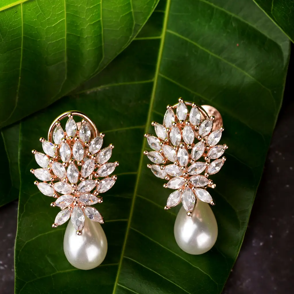 Luxurious Diamond Pearl Drop Earring High Quality White Pearl Ad Studded : SJER1136